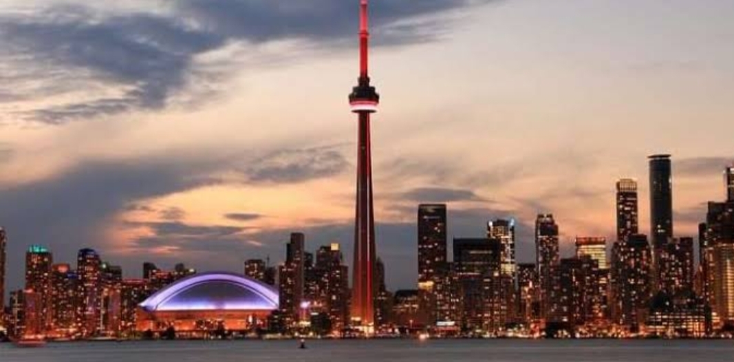 Canada: New Open Work Permit Benefits Essential Workers and International Student Graduates. What About Their Family Members?