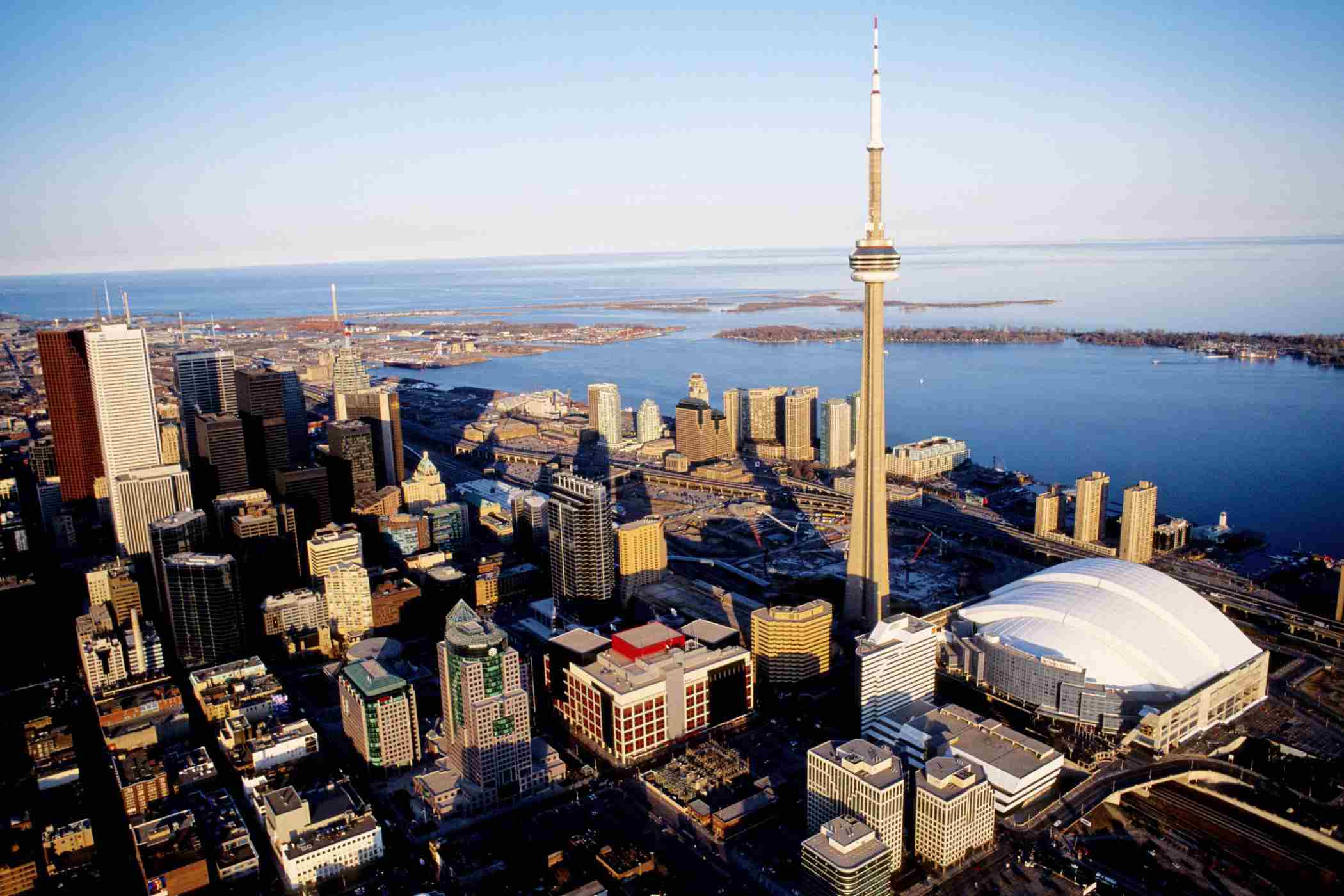 Express Entry: Canada Invited 5,000 CEC Candidates to Apply for Permanent Residence